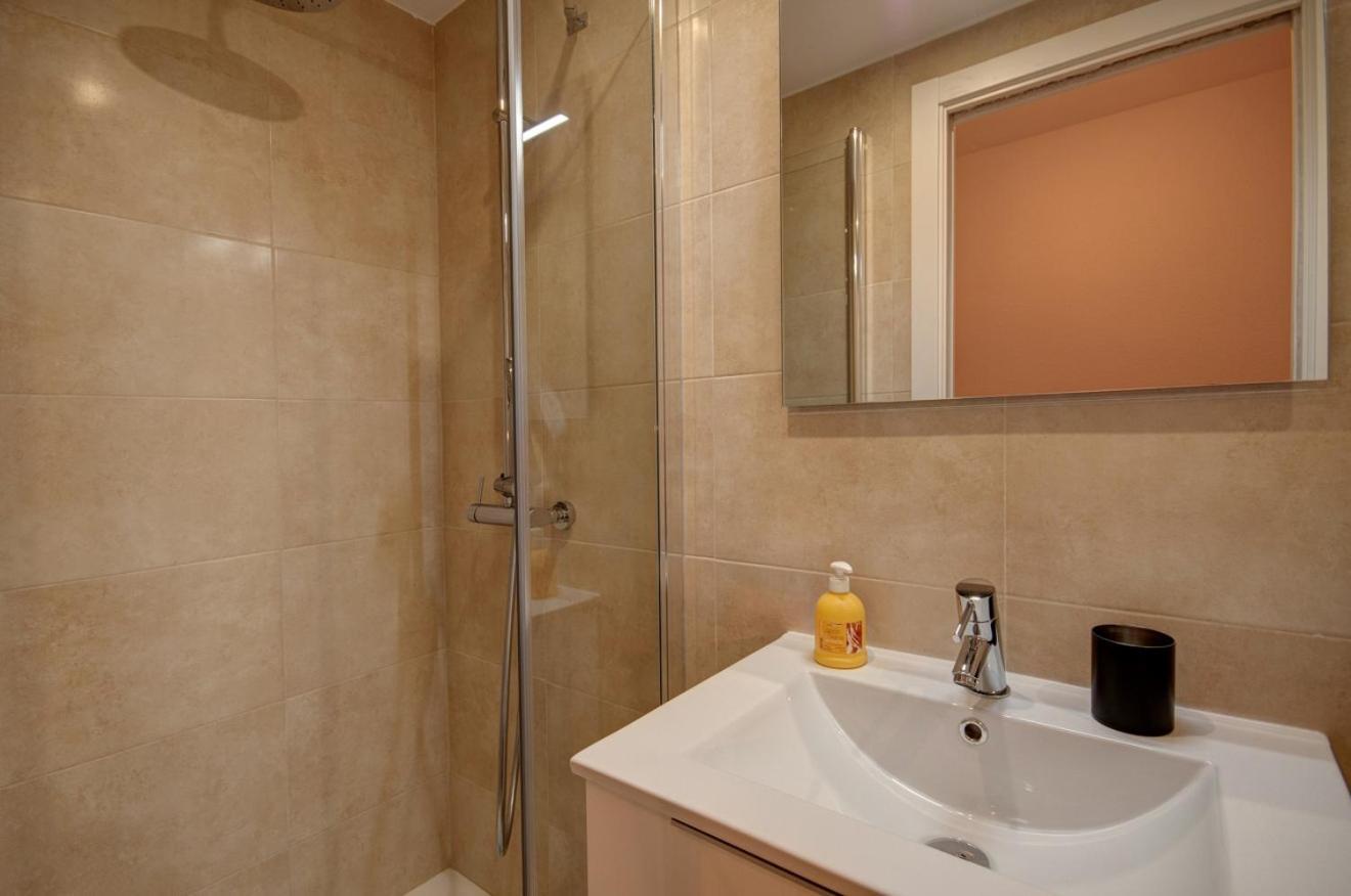 Ferienwohnung Beds&Breaks Ferrero Valencia Exterior foto
